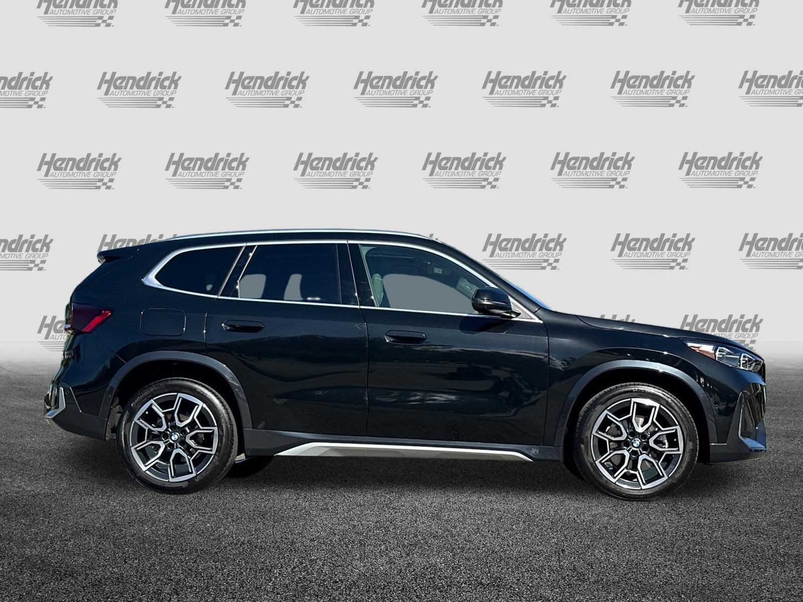 Used 2026 BMW X1 xDrive28i w/ Technology Package AWD/4WD image 3