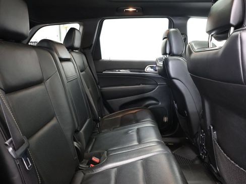 Used 2014 Jeep Grand Cherokee Overland AWD/4WD image 24