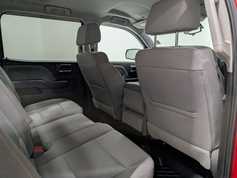 Used 2018 Chevrolet Silverado 1500 Custom w/ Custom Convenience Package image 19