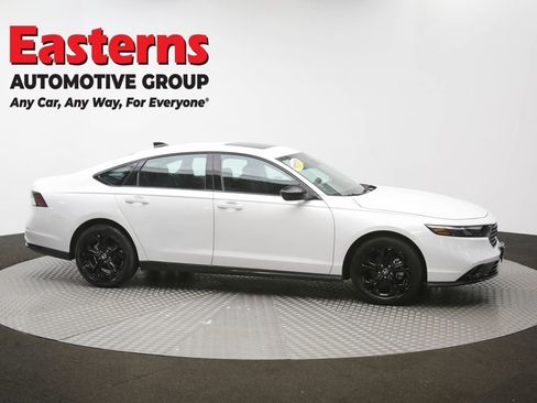 Used 2025 Honda Accord SE image 46