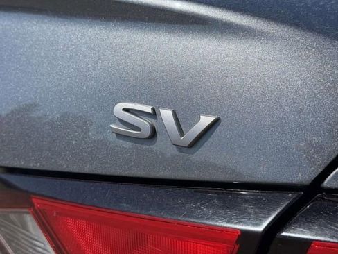 Used 2024 Nissan Altima 2.5 SV FWD image 7
