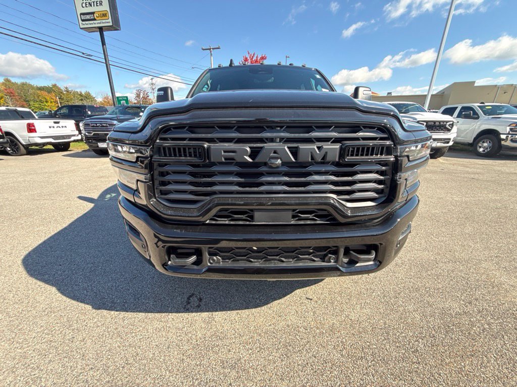 New 2026 RAM 2500 Big Horn AWD/4WD image 8