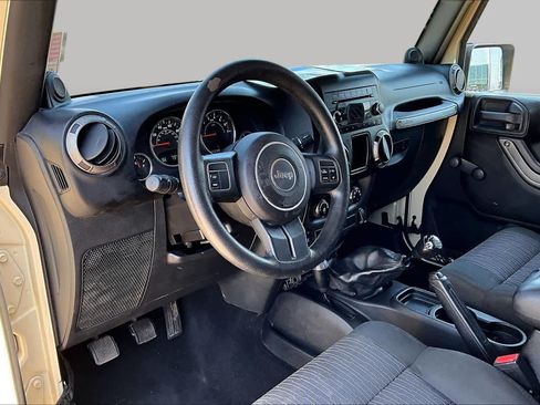 Used 2011 Jeep Wrangler Sport AWD/4WD image 15