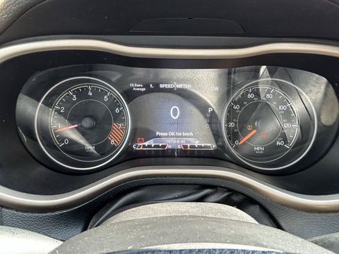 Used 2015 Jeep Cherokee Limited AWD/4WD image 21