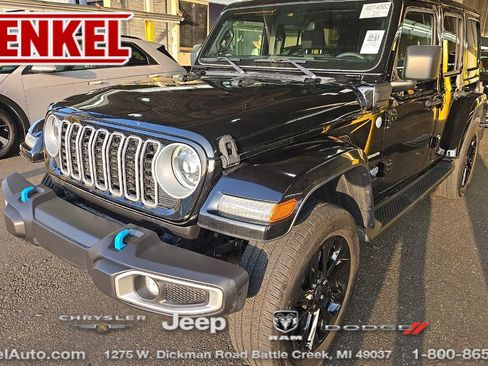 Used 2024 Jeep Wrangler Unlimited Sahara w/ Safety Group AWD/4WD image 1