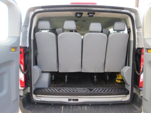Used 2015 Ford Transit 350 XL image 31