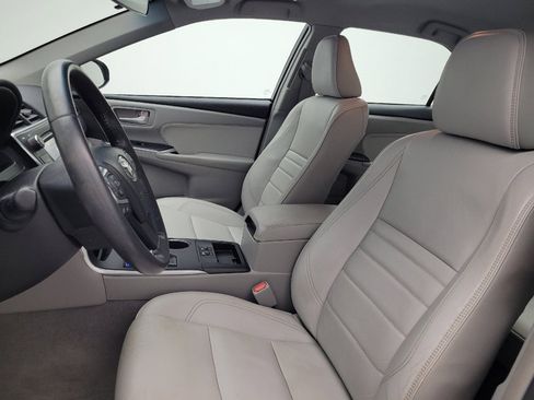 Used 2016 Toyota Camry XLE FWD image 17