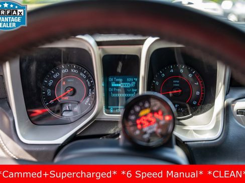 Used 2015 Chevrolet Camaro SS RWD image 21