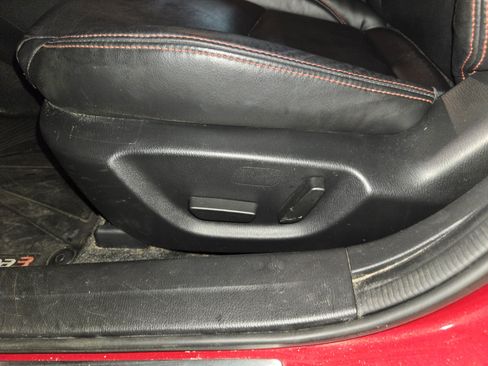 Used 2014 MAZDA MAZDA3 s Touring FWD image 17