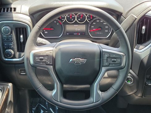 Used 2022 Chevrolet Silverado 1500 RST w/ Z71 Off-Road Package AWD/4WD image 20