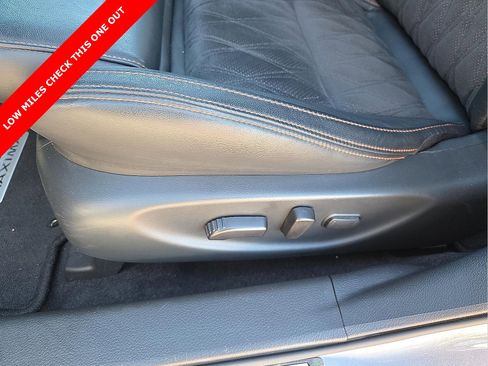 Used 2023 Nissan Maxima SR w/ Sport Mat Group image 14
