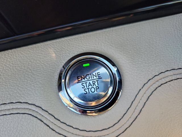 Certified 2021 Lincoln Navigator Reserve w/ Luxury Package AWD/4WD image 32