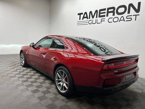Used 2024 Dodge Charger Daytona Scat Pack w/ Plus Group AWD/4WD image 8