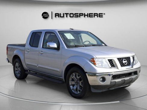 Used 2019 Nissan Frontier SL image 12