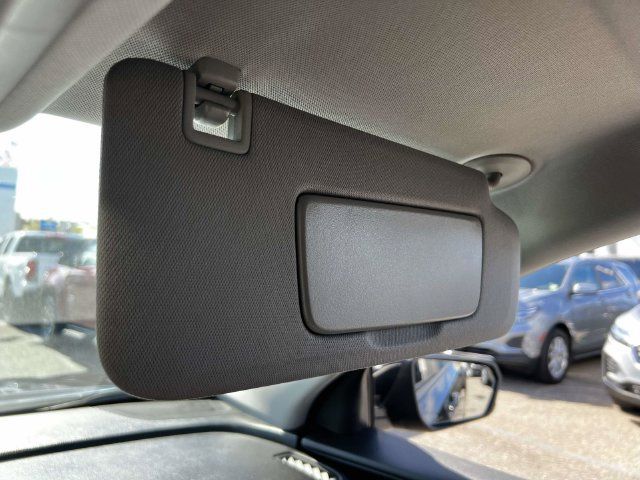Used 2024 GMC Terrain SLT w/ LPO, Floor Liner Package AWD/4WD image 35