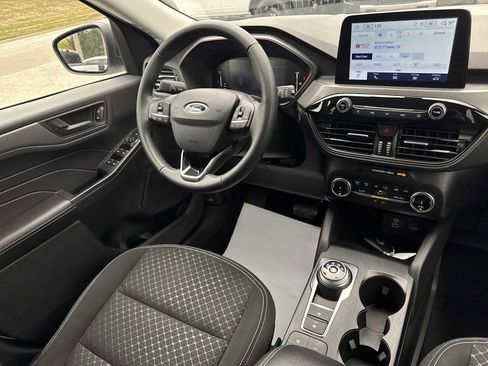 Used 2023 Ford Escape Active image 22