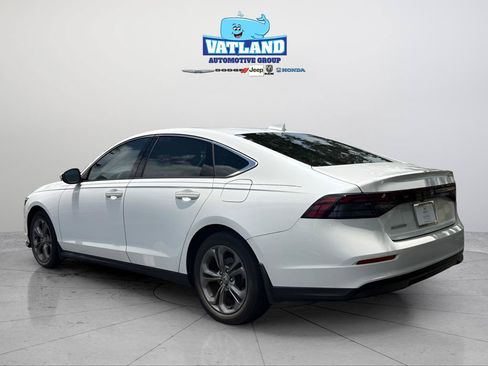 Used 2023 Honda Accord EX image 3