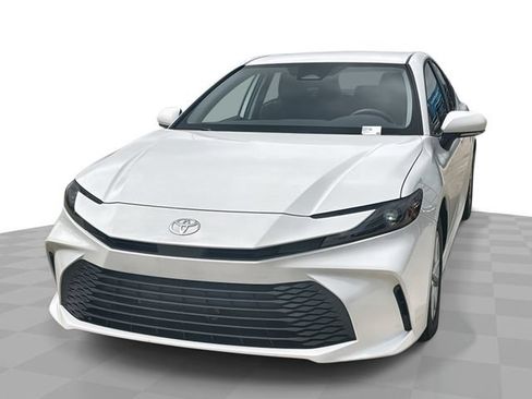Used 2026 Toyota Camry LE FWD image 1