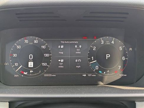 New 2025 Land Rover Discovery Dynamic SE AWD/4WD image 11