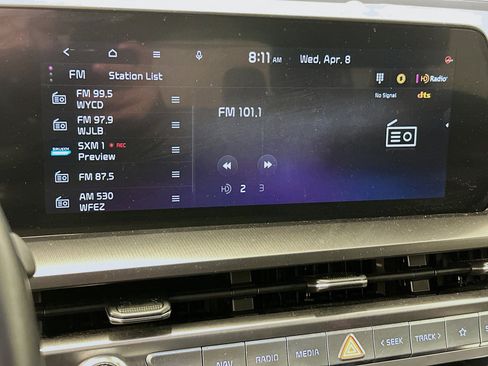 Used 2025 Kia Telluride S image 21