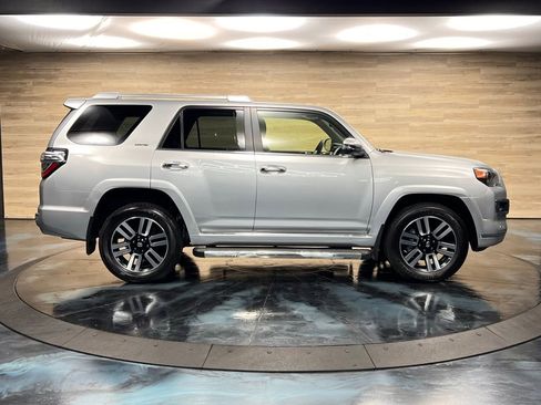 Used 2024 Toyota 4Runner Limited AWD/4WD image 15