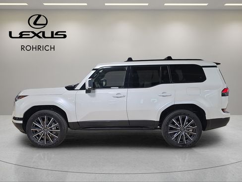 New 2026 Lexus GX 550 AWD/4WD image 9