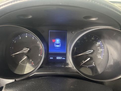 Used 2021 Toyota C-HR LE image 15