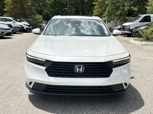 Used 2023 Honda Accord EX image 9