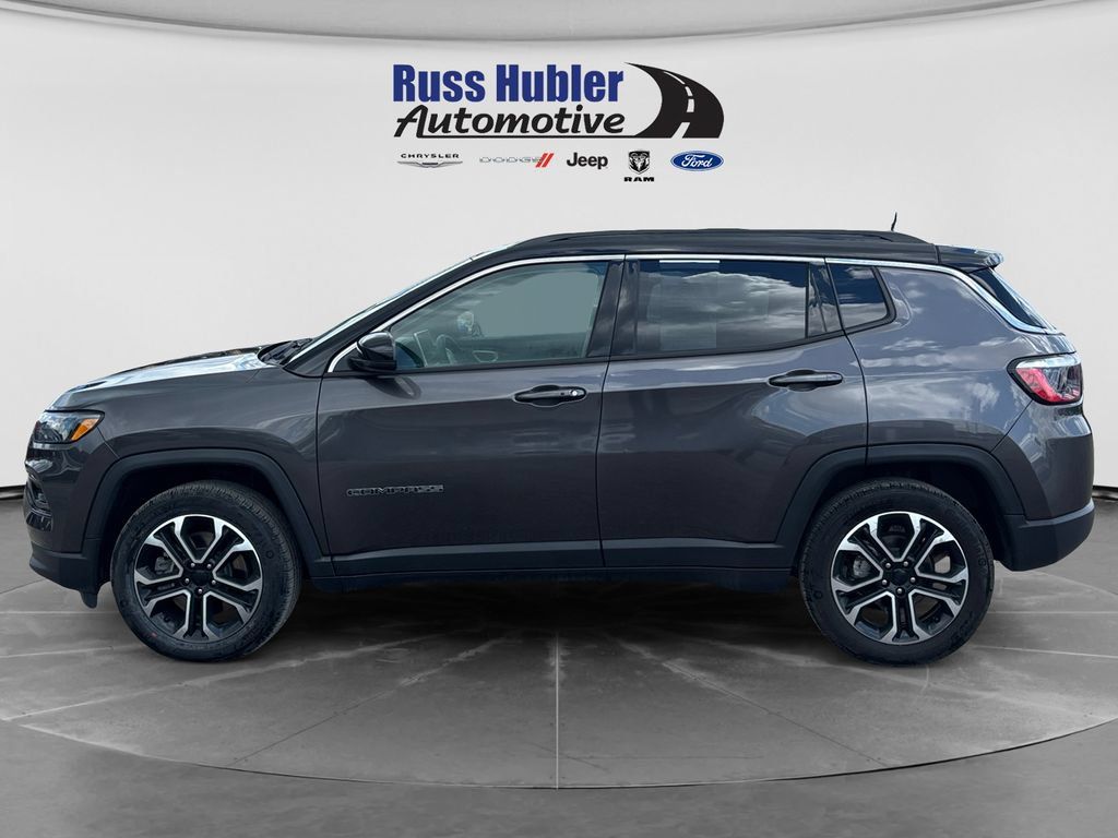Used 2023 Jeep Compass Limited AWD/4WD image 2