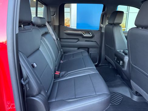 Certified 2022 Chevrolet Silverado 1500 LT Trail Boss w/ LT Trail Boss Premium Package image 5