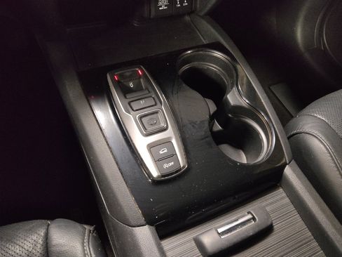 Used 2016 Honda Pilot Elite image 26