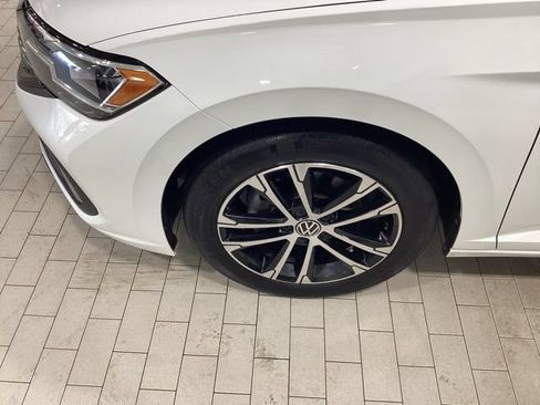 Used 2023 Volkswagen Jetta Sport FWD image 19