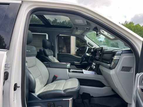 Used 2024 Ford F450 Limited w/ FX4 Off-Road Package AWD/4WD image 14