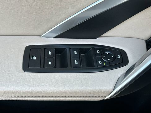 Used 2024 BMW X1 xDrive28i w/ Convenience Package image 12