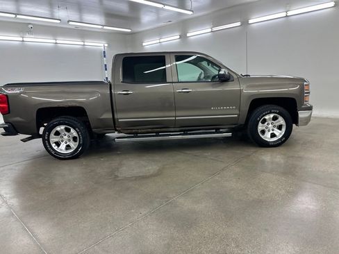 Used 2014 Chevrolet Silverado 1500 LTZ Z71 w/ LTZ Plus Package AWD/4WD image 13