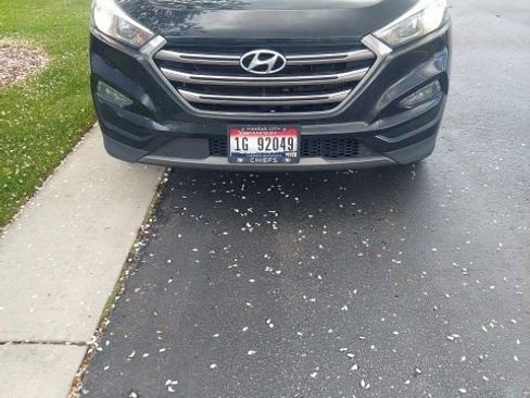 Used 2016 Hyundai Tucson Limited w/ Option Group 03 image 1