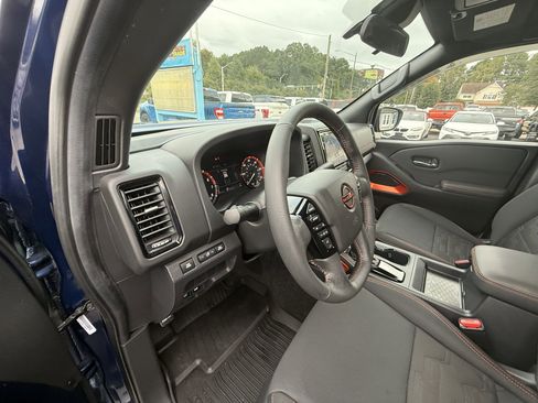 Used 2022 Nissan Frontier PRO-4X w/ Off-Road Protection Package image 26