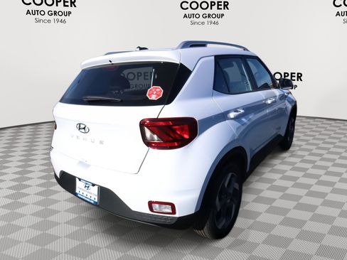New 2026 Hyundai Venue SEL image 6