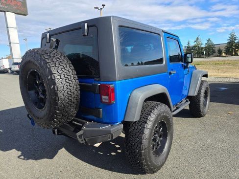 Used 2021 Jeep Cherokee Trailhawk w/ Sun, Sound & Nav Group image 44