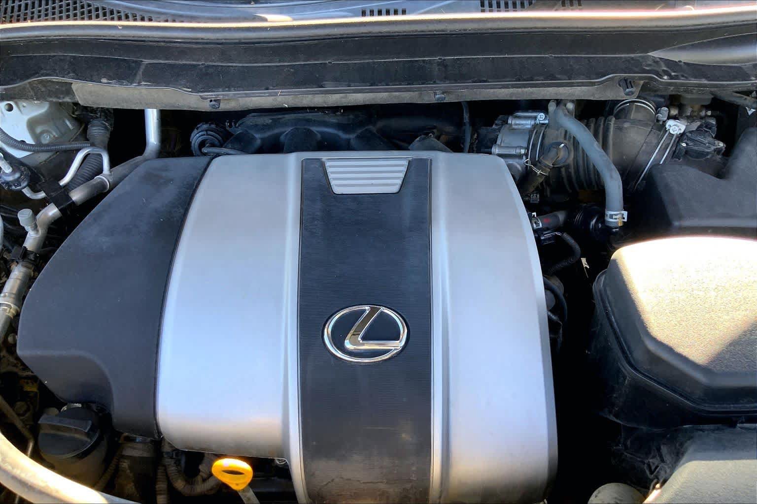 Used 2018 Lexus RX 350 AWD w/ Premium Package image 32