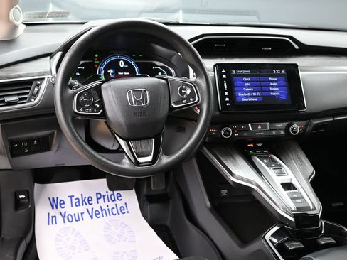 Used 2018 Honda Clarity Plug-In Hybrid image 28
