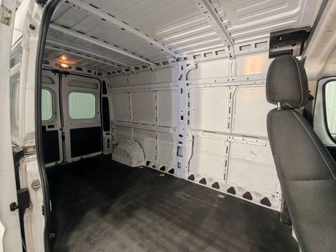 Used 2021 RAM ProMaster 2500 FWD image 18