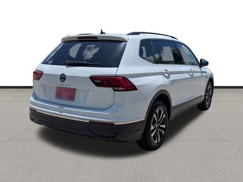 Used 2023 Volkswagen Tiguan S FWD image 5