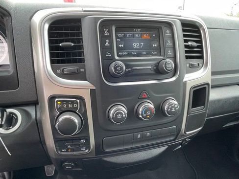 Used 2018 RAM 1500 Classic SLT AWD/4WD image 20