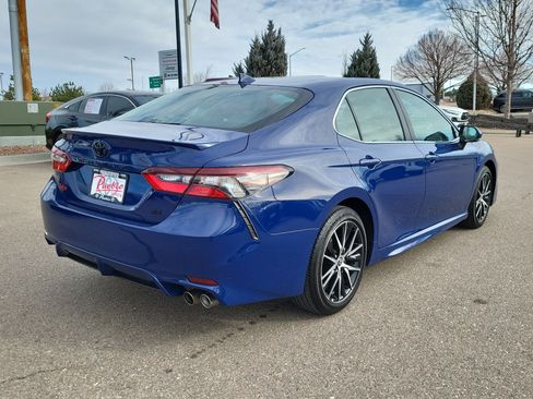 Used 2023 Toyota Camry SE w/ Audio Upgrade Package image 3