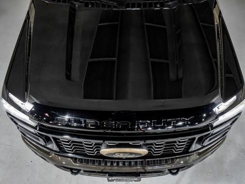 Used 2025 Ford F350 King Ranch image 39