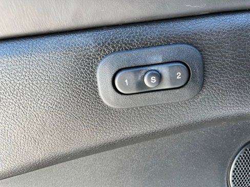 Used 2018 Jeep Grand Cherokee Overland image 51