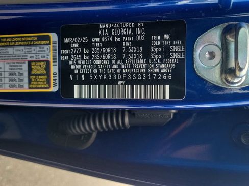 Used 2025 Kia Sportage EX FWD image 40
