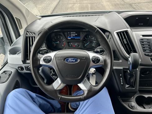 Used 2019 Ford Transit 150 XLT RWD image 15