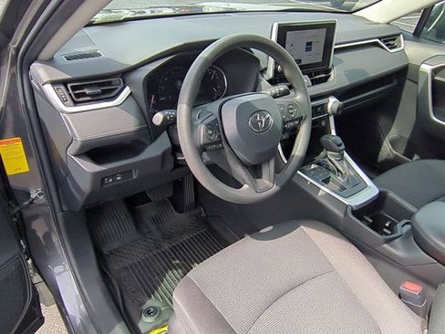 Used 2024 Toyota RAV4 LE image 9